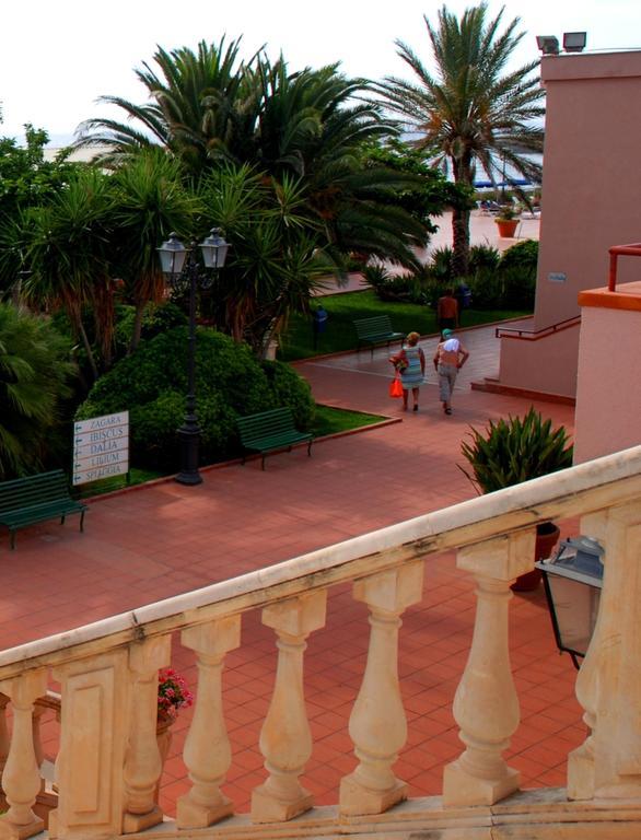 Th - Florio Park Hotel