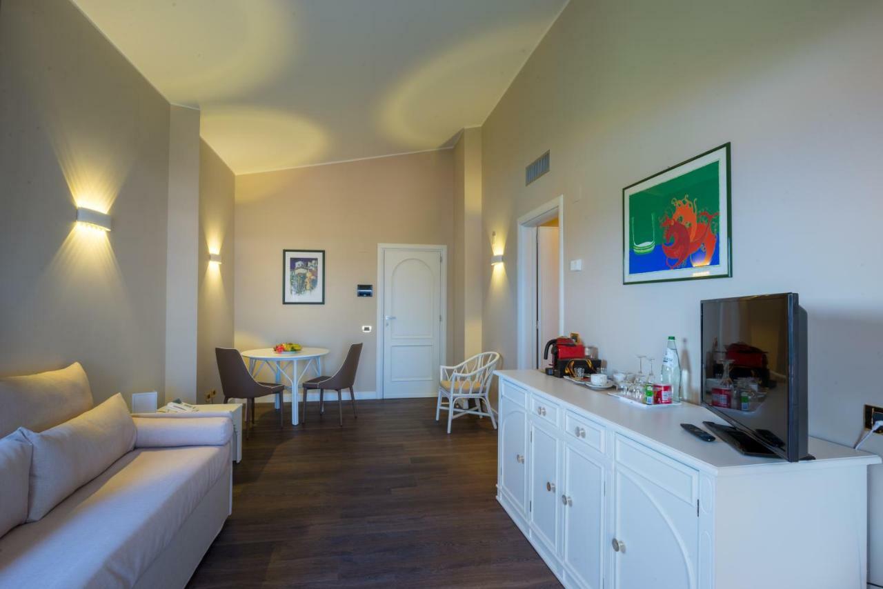 Th - Florio Park Hotel