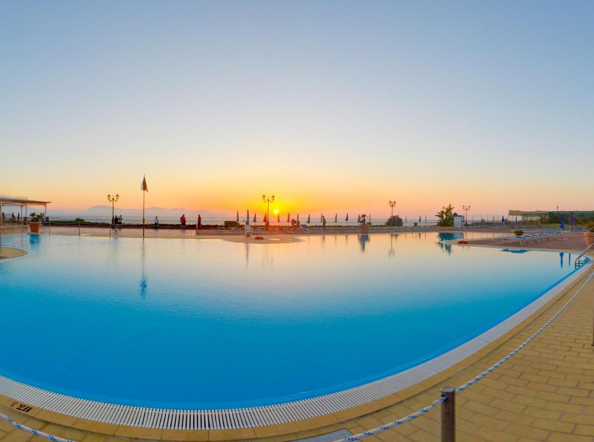 Th - Florio Park Cinisi